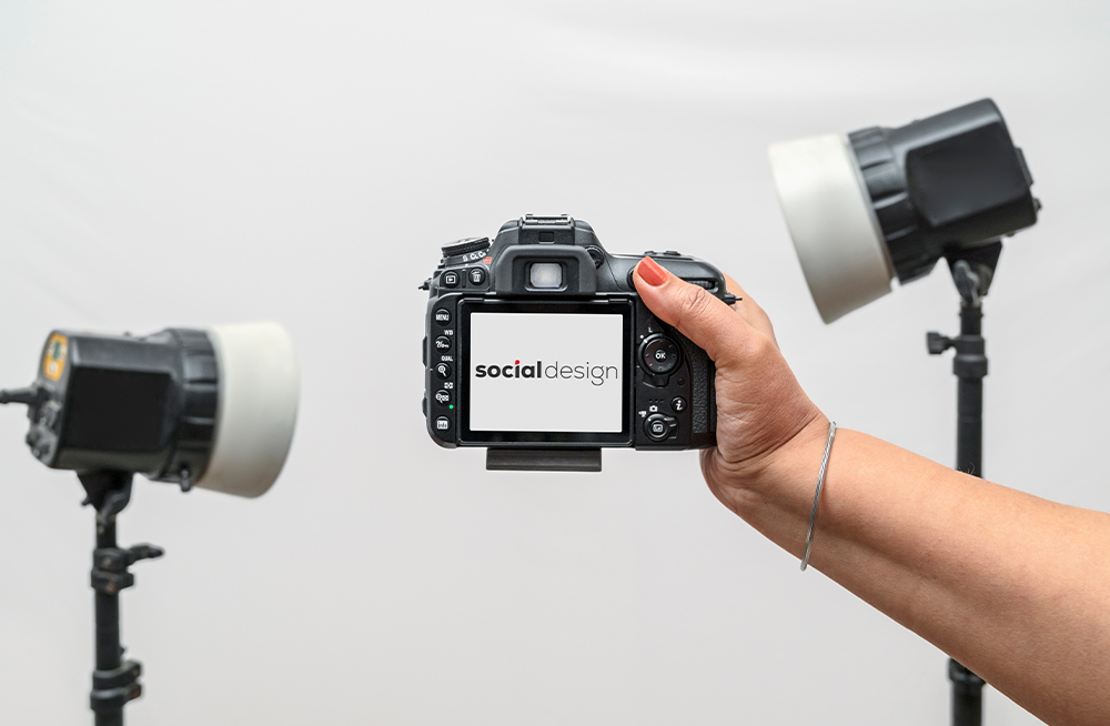 Fotoğraf, video ve yaratıcı içerikler üretir; markanızın dijitalde fark edilmesini sağlayan kreatif dokunuşlar katarız.